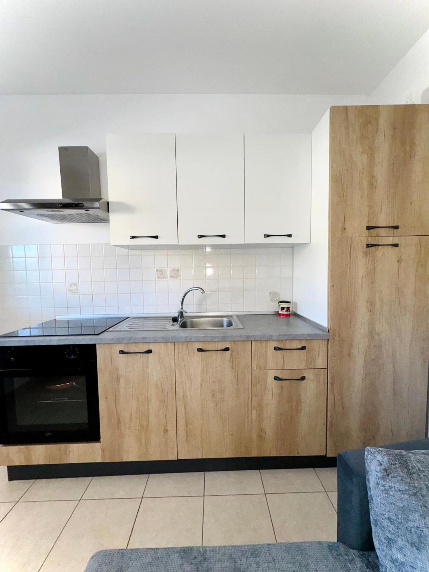 Apartments Elvira Драге Екстериор снимка