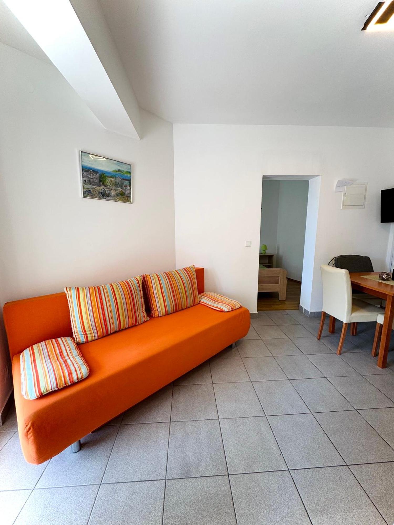 Apartments Elvira Драге Екстериор снимка