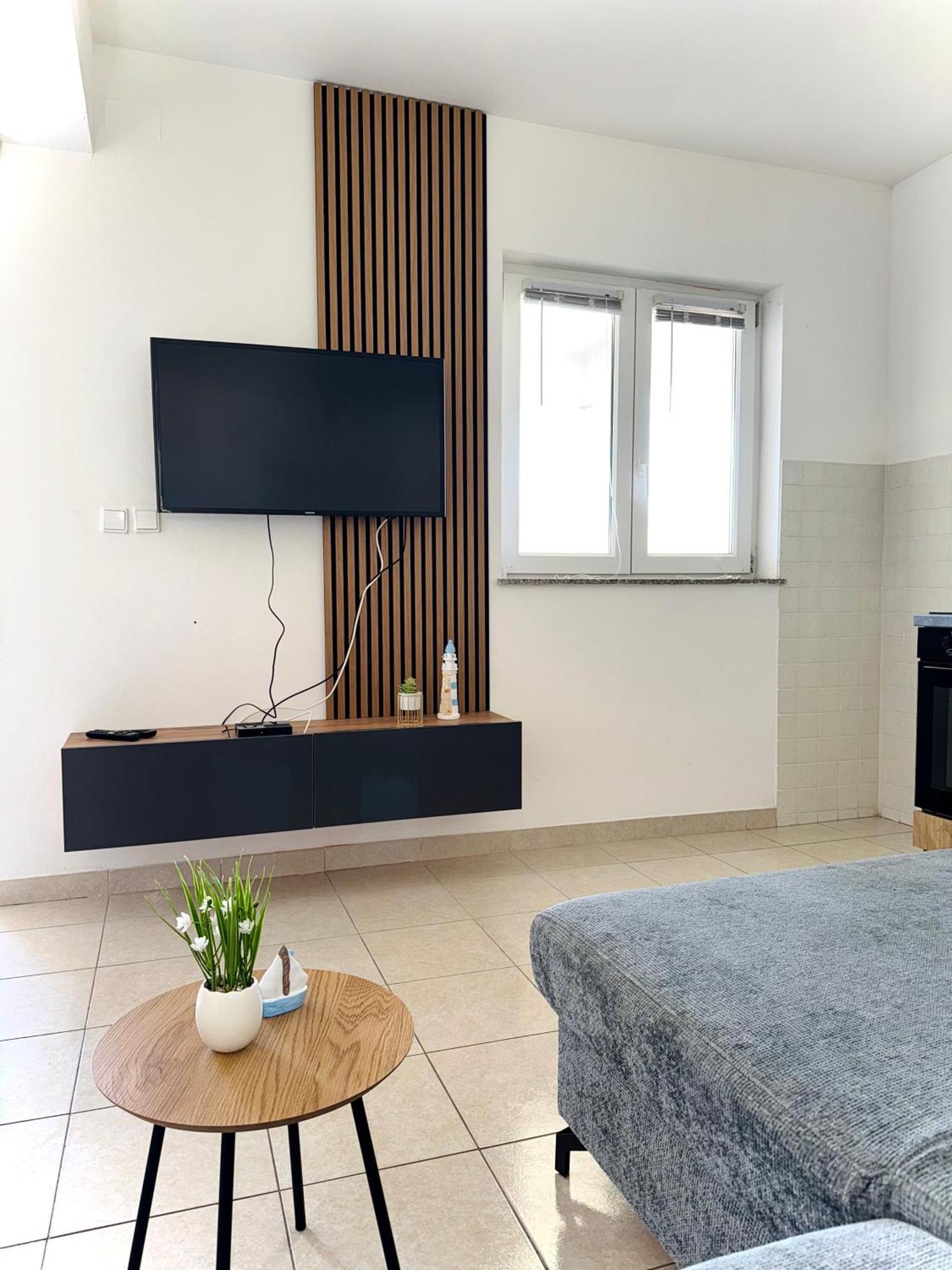 Apartments Elvira Драге Екстериор снимка