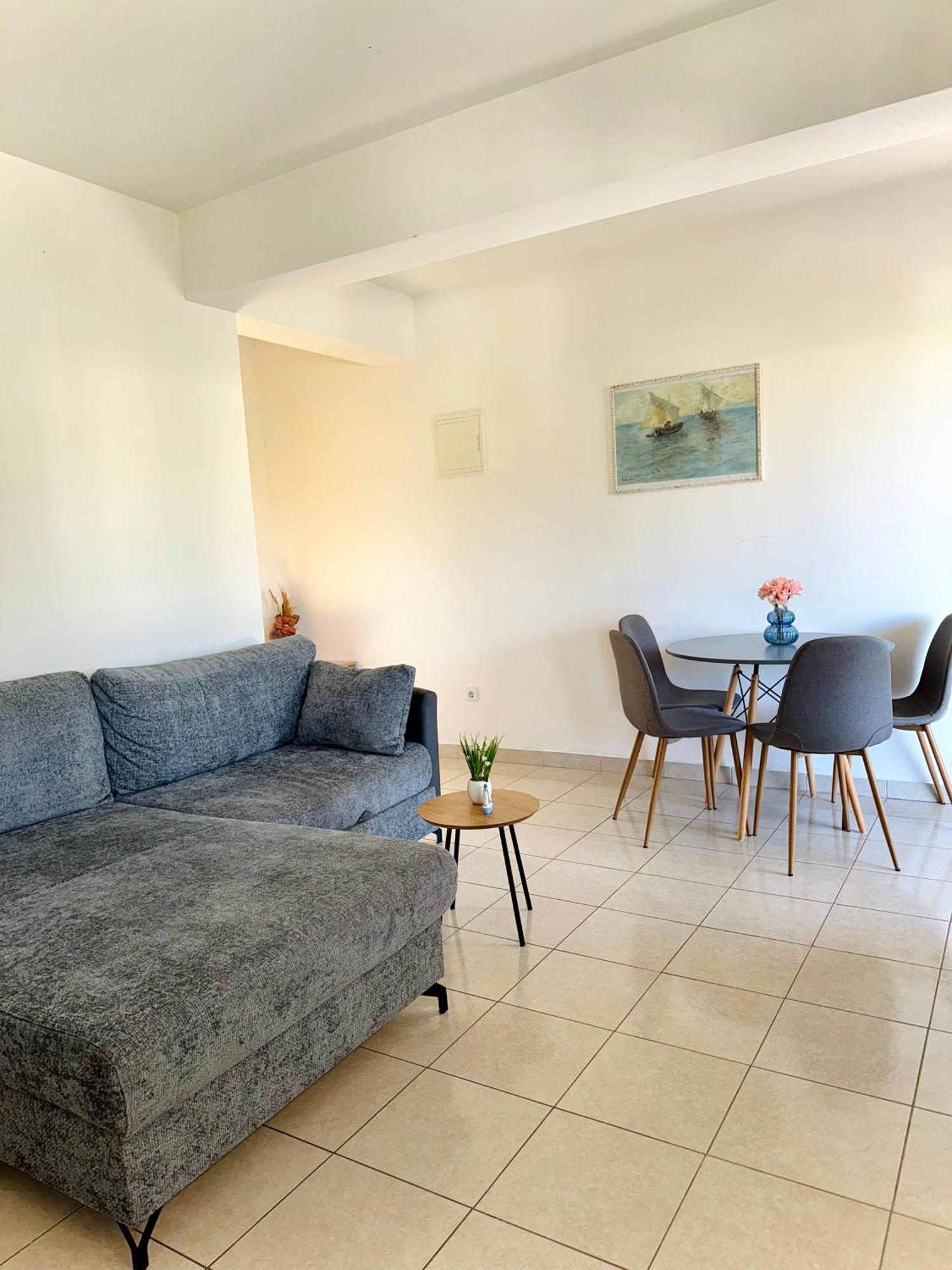 Apartments Elvira Драге Екстериор снимка